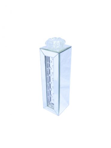 Decorative candleholder with crystal detail